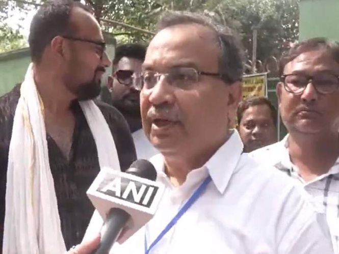 Image from: "People in support of Didi": TMC candidate Kunal Ghosh confident to win
