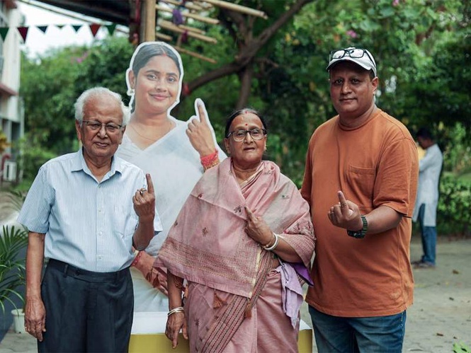 Image from: 90 pc polling in second phase Bengal elections till 5 pm