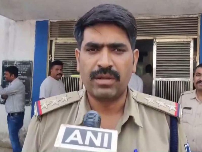 Image from: MP: Bus carrying wedding party overturns in MP's Rajgarh; 3 killed, 30 injured