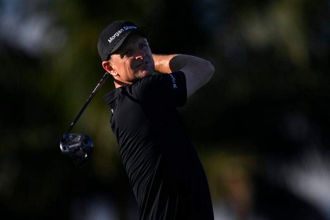 Image from: Ryan Lavner reacts to Justin Rose changing to McLaren clubs just before the Cadillac Championship