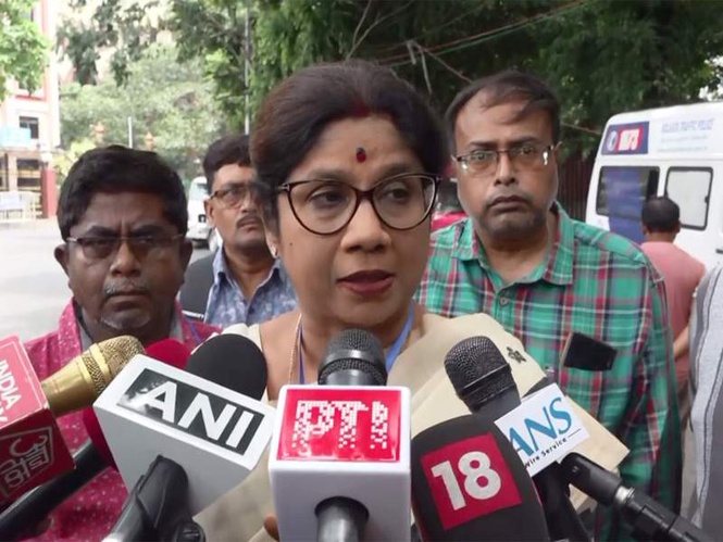 Image from: West Bengal Minister Shashi Panja flags "serious loopholes" amidst strong room controversy, says 'no party informed'