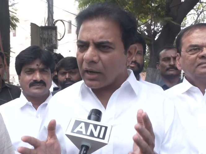 Image from: "May Day Gift by Modi...": KTR demands immediate rollback of LPG price hike