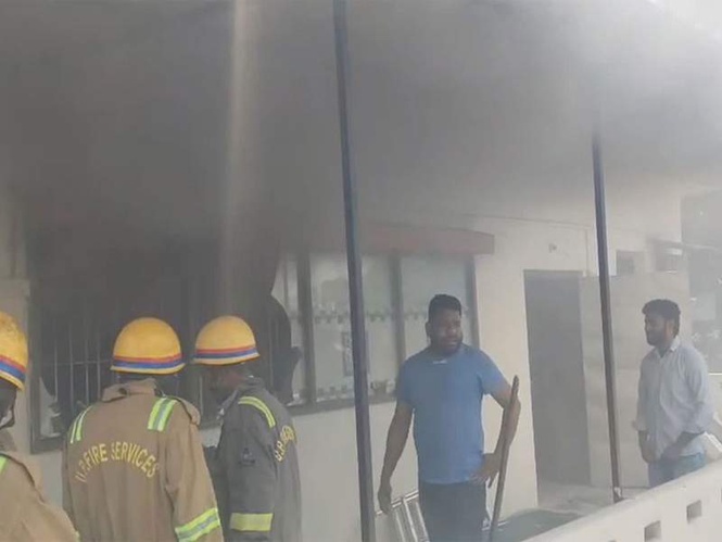 Image from: Uttar Pradesh: Fire breaks out at CA office in Hazratganj