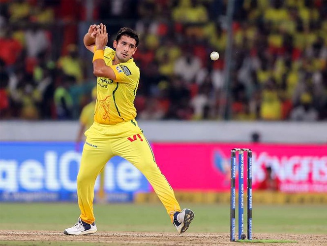 Image from: IPL: CSK bowlers shine as MI falter to 159/7, despite Naman Dhir's fifty