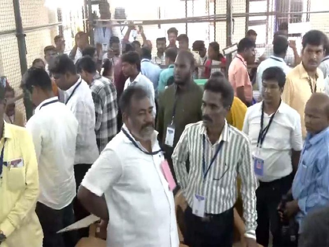 Image from: Postal vote counting begins in Tamil Nadu's Trichy district for 5 assembly constituencies
