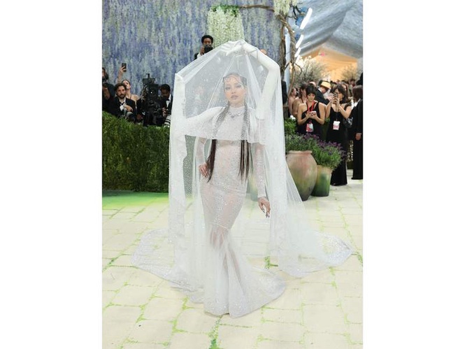 Image from: Met Gala 2026: LISA stuns in tented couture dress with 3D arms, proves fashion powerhouse status