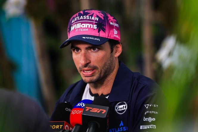 Image from: Carlos Sainz tells F1 drivers to lay off 2026  regulations criticism despite calls for more changes