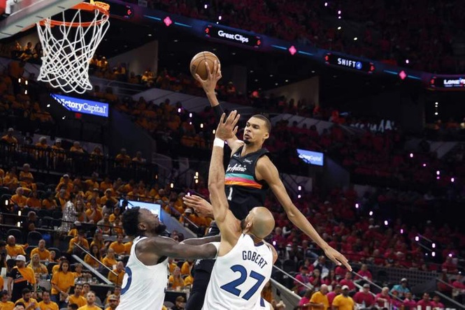Image from: Victor Wembanyama surpasses Hakeem Olajuwon with stunning playoff feat but sparks debate