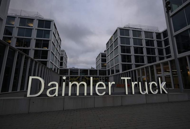 Image from: Daimler Truck earnings hit by weaker North America business