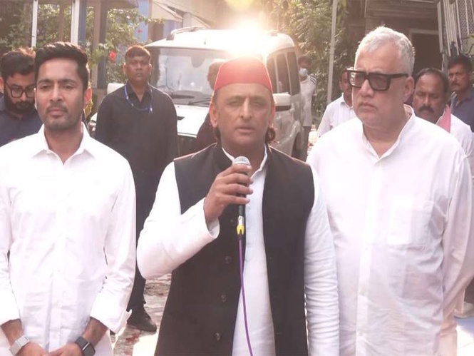 Image from: "BJP's lies are like layering of Soan Papdi": Akhilesh Yadav demands EC to release CCTV footage of voting in West Bengal