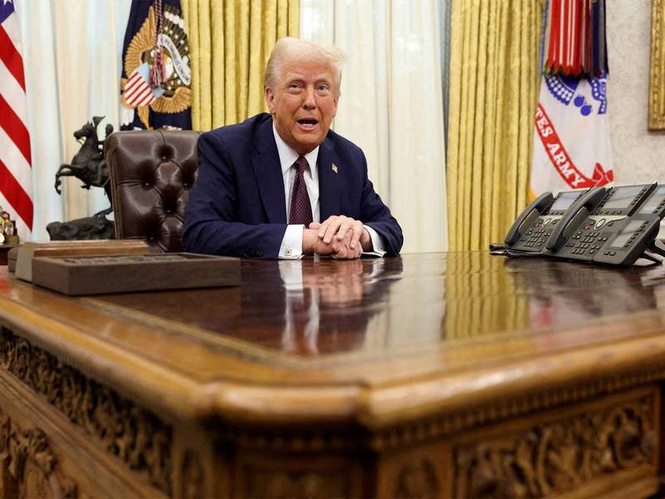 Image from: Strikes against Iran “just a love tap”: Trump says ‘ceasefire going on’ despite exchange of fire