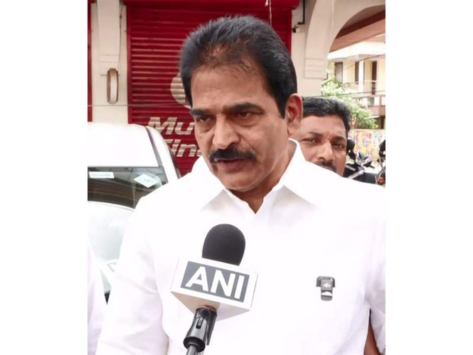 Image from: Image sparks fresh buzz over Keralan CM race; list allegedly backing KC Venugopal surfaces