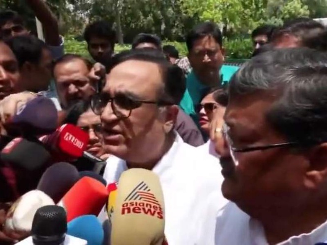 Image from: Kerala CLP unanimously authorises Congress high command to decide leader: Ajay Maken