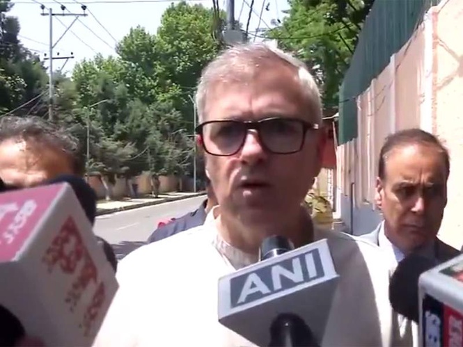 Image from: "Vijay should be given chance to form govt if he proves majority": J&K CM Omar Abdullah