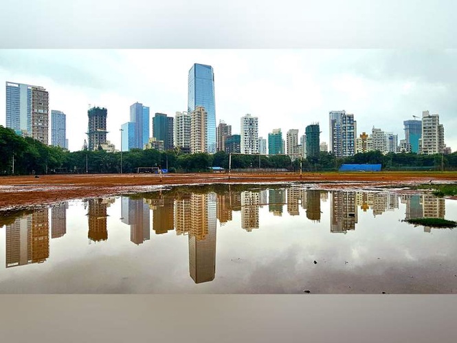 Image from: Large office transactions lead India’s commercial real estate market with 65% share in Q1 2026: Knight Frank