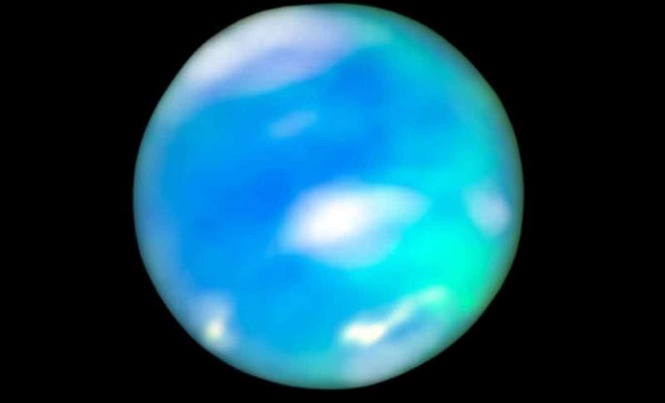 Image from: After 30 Years of Mystery, NASA’s Webb Telescope Captures Neptune’s Aurora for the First Time