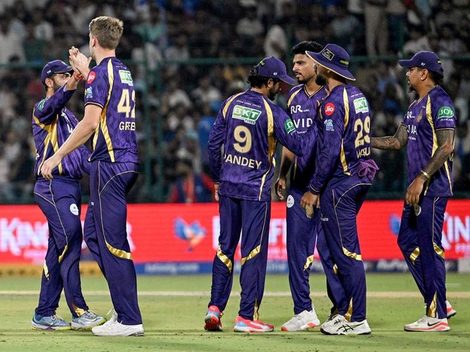 Image from: IPL 2026: Sensational KKR spinners reduce DC to 142/8