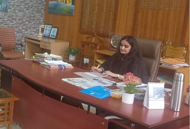 Image from: 1,572 candidates file papers for panchayat elections in Hamirpur