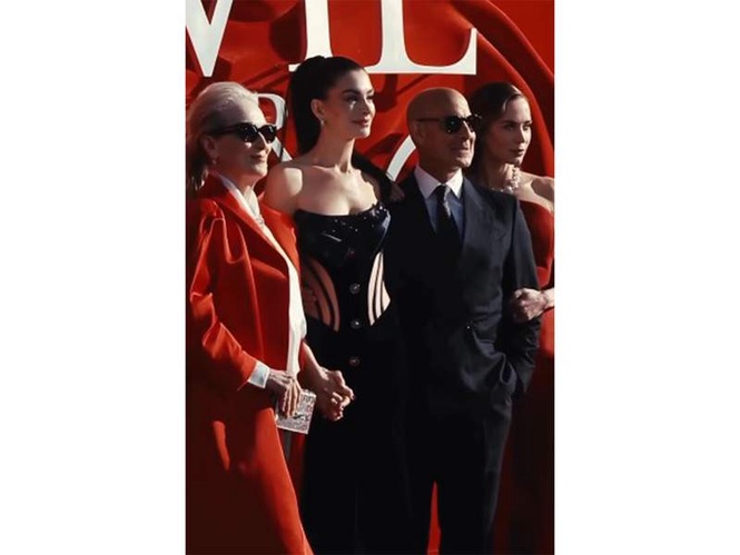Image from: Is 'The Devil Wears Prada 3' happening after sequel's success? Director David Frankel responds