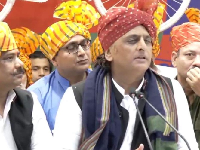 Image from: "BJP promotes capitalism": SP chief Akhilesh Yadav claims price of petrol, diesel to increase soon