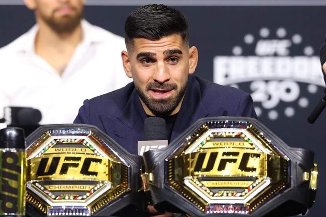 Image from: Ilia Topuria heaps praise on Alex Pereira before making clear ‘no way’ statement