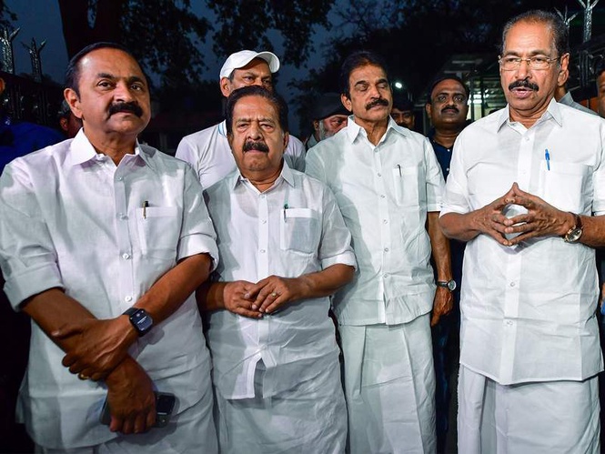 Image from: "Single post, can only be given to one leader": Congress concludes deliberations on Keralam CM choice; Rahul, Kharge to decide