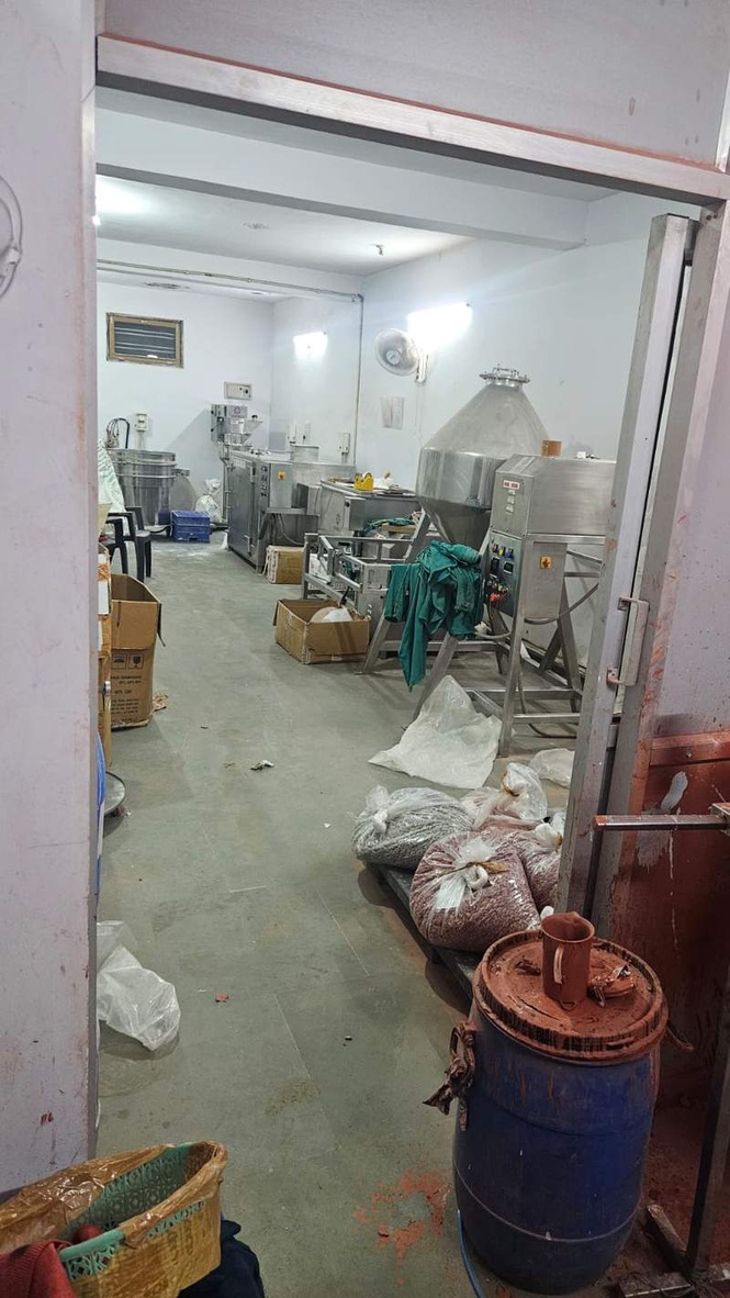 Image from: In Baddi, illicit allopathic drugs produced in garb of food licence