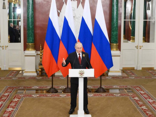 Image from: "Can meet in third country": Putin expresses openness to meet Zelenskyy outside Russia for first time
