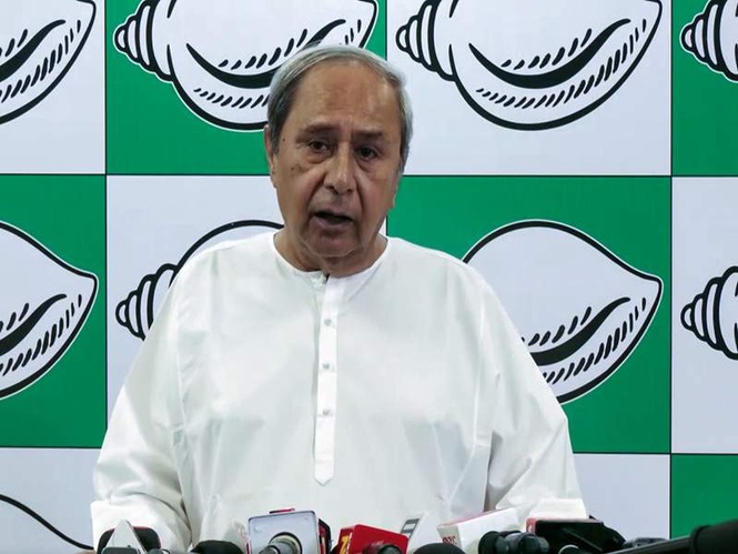 Image from: "I wish state reaches new heights": Naveen Patnaik congratulates Vijay on becoming Tamil Nadu CM