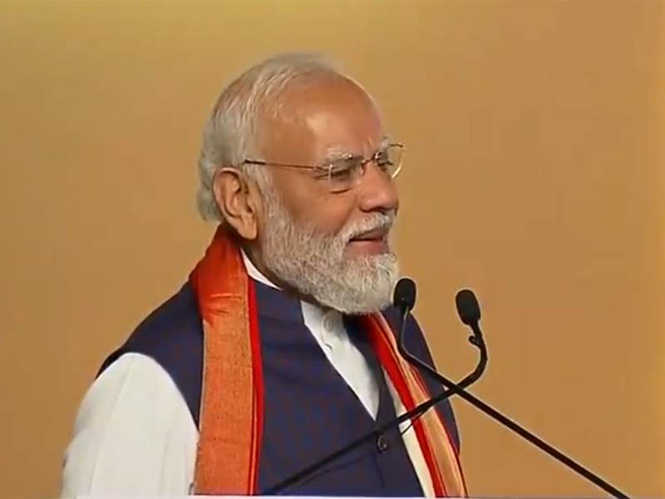 Image from: "Better to ally with me": PM Modi's jovial dig as CM Reddy seeks support for Telangana "like Manmohan Singh did for Gujarat"