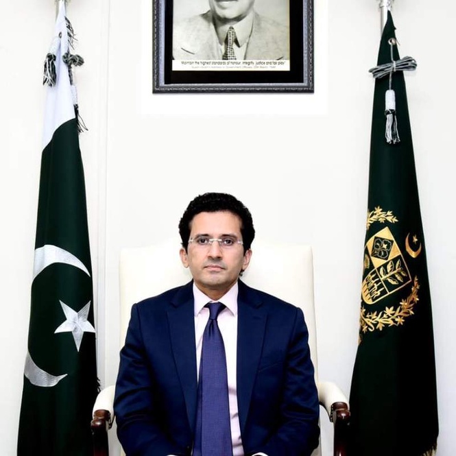 Image from: I am an ordinary worker of Army chief Munir, says Pakistan minister; draws flak