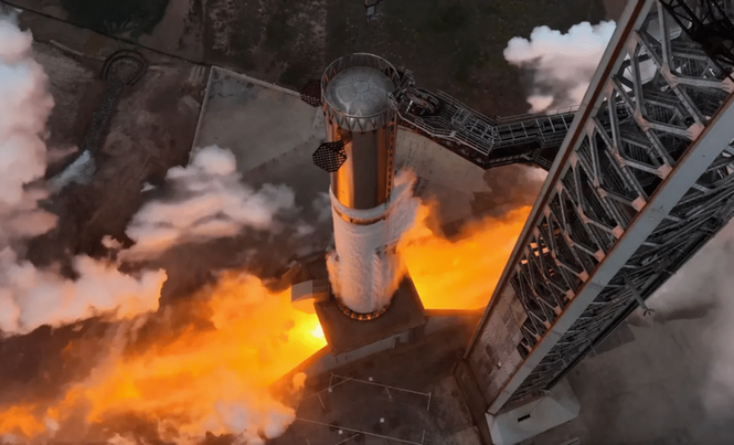 Image from: SpaceX Fired Up Its 33-Engine Starship ‘V3’ Super Heavy Rocket Booster, Paving the Way for Historic Launch