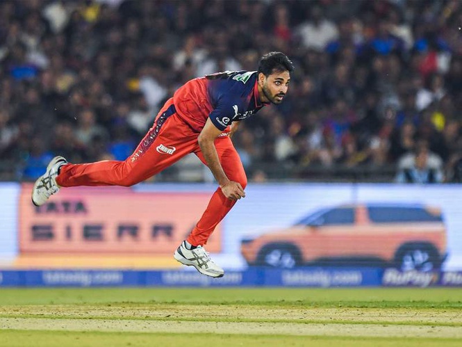Image from: “One of the best bowlers India has produced”: Krunal hails Bhuvneshwar after RCB’s win over MI