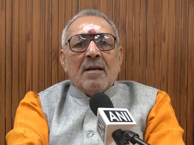 Image from: People will follow PM Modi's call; Rahul Gandhi doesn't understand nation's pulse: Giriraj Singh