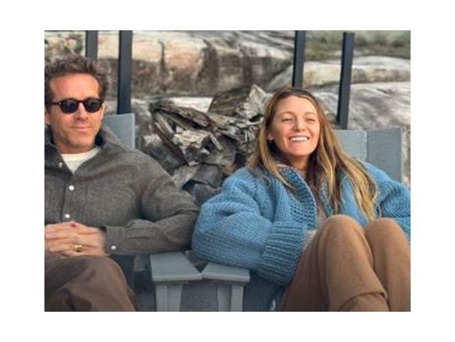 Image from: Ryan Reynolds calls wife Blake Lively "fearless" days after 'It Ends with Us' lawsuit settlement