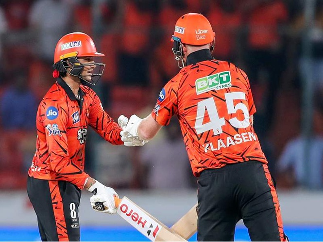 Image from: Graeme Smith backs Abhishek Sharma to beat Heinrich Klaasen in IPL 2026 Orange Cap race