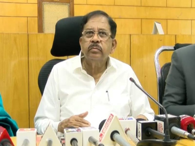 Image from: Tumakuru sets "zero-delay" standard for state's 3-year Sadhana Sambhavesh convention