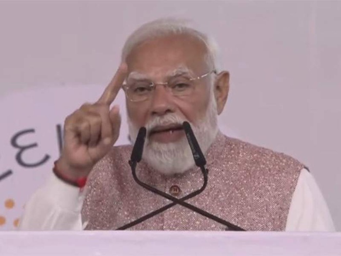 Image from: We must avoid unnecessary dependence on imported goods in our daily lives: PM Modi