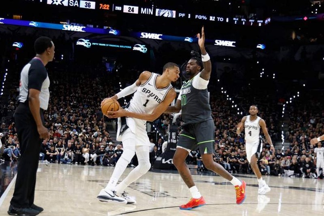 Image from: Draymond Green sends pointed message after Victor Wembanyama’s ejection for Naz Reid elbow