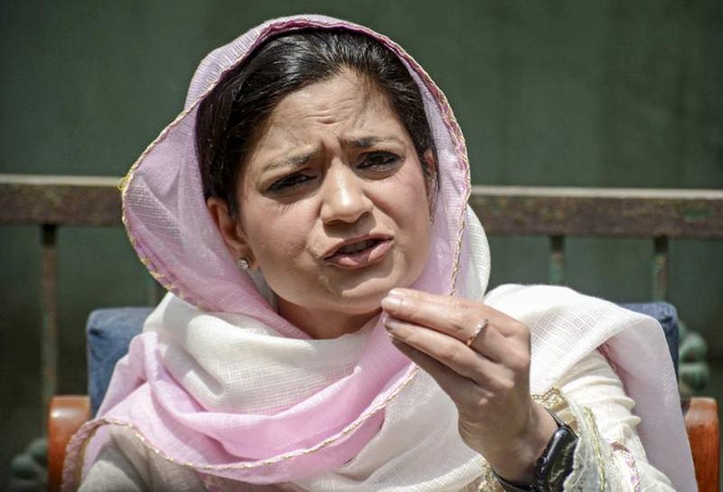 Image from: NC, PDP exchange barbs over alcohol ban demand in J&K