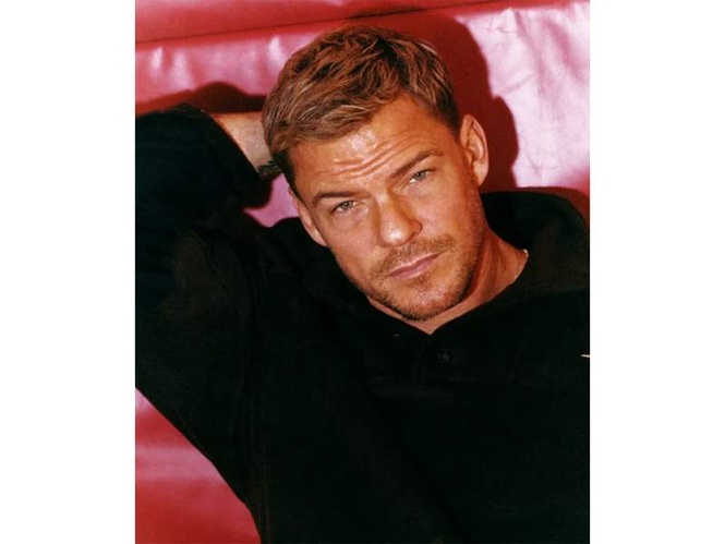Image from: Alan Ritchson's 'Reacher' renewed for season 5