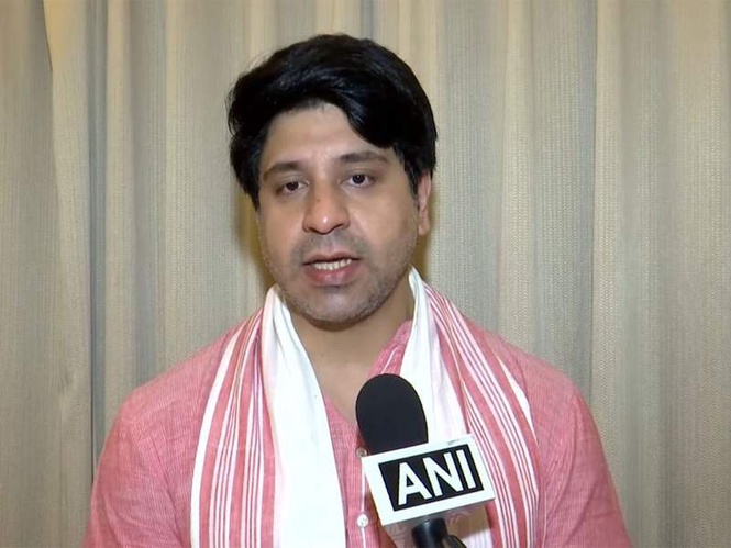 Image from: BJP's Shehzad Poonawalla takes dig at Congress "plan to give 5 CMs to Keralam in 5 years"