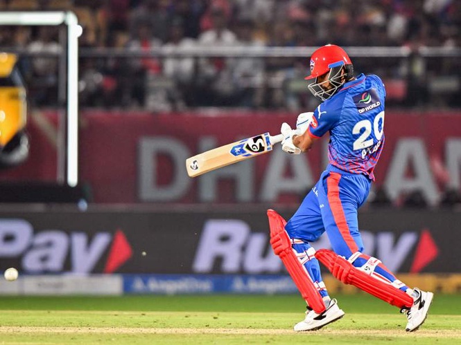 Image from: IPL 2026: DC skipper Axar Patel fined Rs 12 lakhs for slow over rate against PBKS
