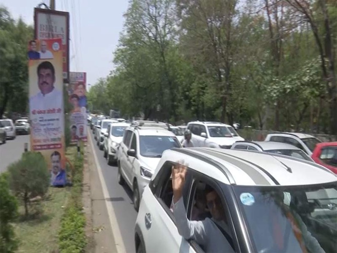 Image from: MP: BJP leaders' massive convoys spark debate over PM Modi's fuel-saving appeal