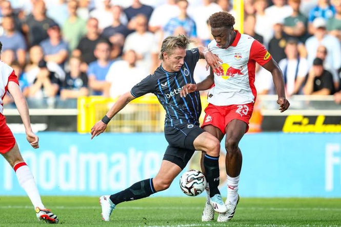 Image from: Dortmund sign defender Joane Gadou from Red Bull Salzburg