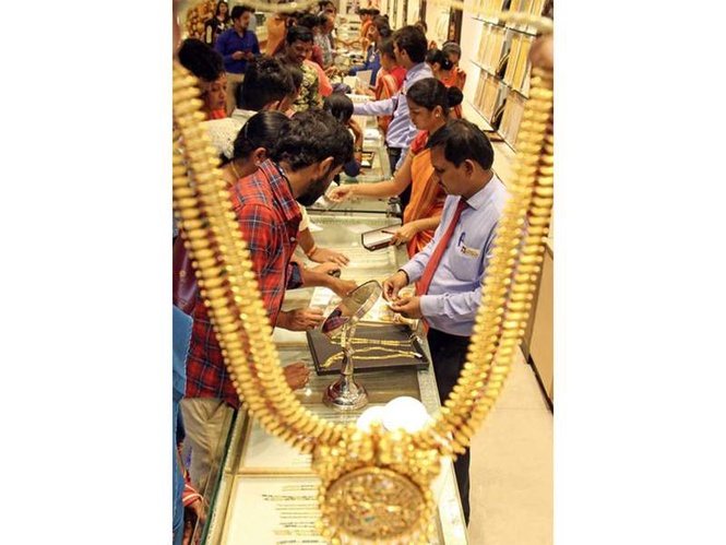 Image from: "Still have to stay in market": Jewellers express uncertainty over PM Modi's call for reducing gold purchases