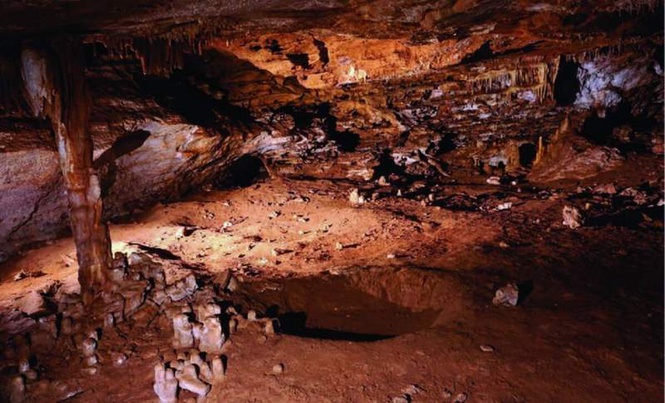 Image from: Scientists May Have Found a 175,000-Year-Old Kneeprint Deep Inside a French Cave, and It Wasn’t Made by an Animal