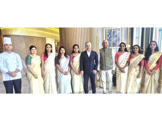 Image from: Indian Ambassador visits Ayurveda Centre in Azerbaijan, discusses Ayurveda promotion