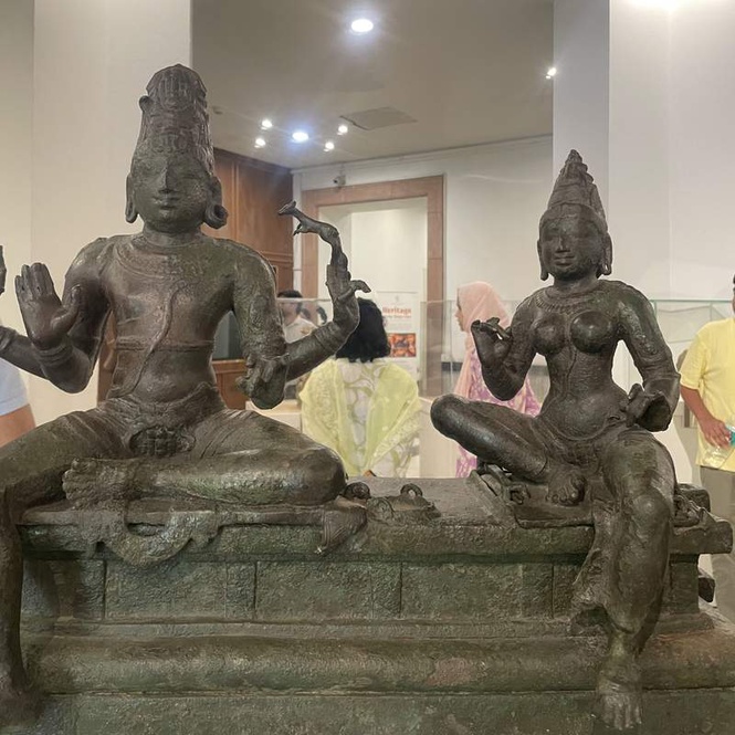 Image from: India repatriates 3 Tamil Nadu temple bronze statutes from US