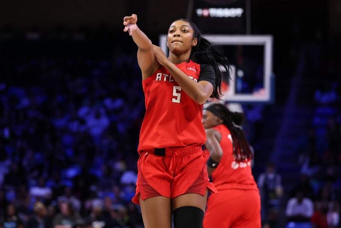 Image from: WNBA fans are surprised by Angel Reese’s barrage of celebrations after a simple layup